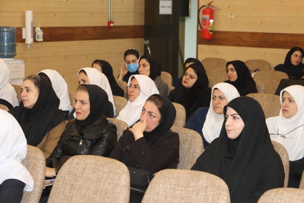 با محوریت آموزش دستگاه‌های مانیتور علائم حیاتی، ساکشن جراحی و الکتروشوک قلبی